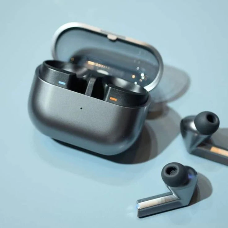 Combo Samsung galaxy watch 7 & Galaxy Buds3 Pro Wireless Earbuds With Cove